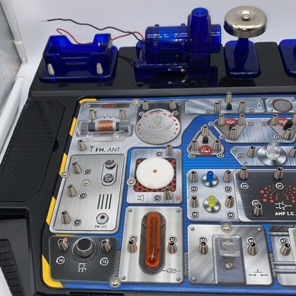 Edu Science Lab 100+ Experiments Circuit Experimentation Lab Educational Set - Picture 7 of 9